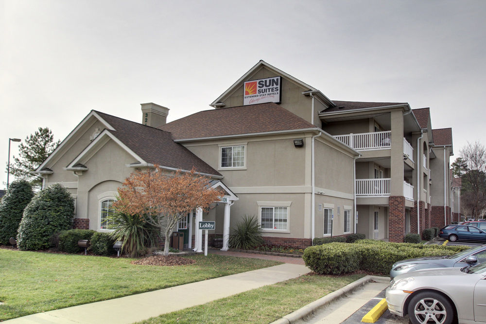 Intown Suites Extended Stay Raleigh Nc - Capital Blvd Eksteriør billede